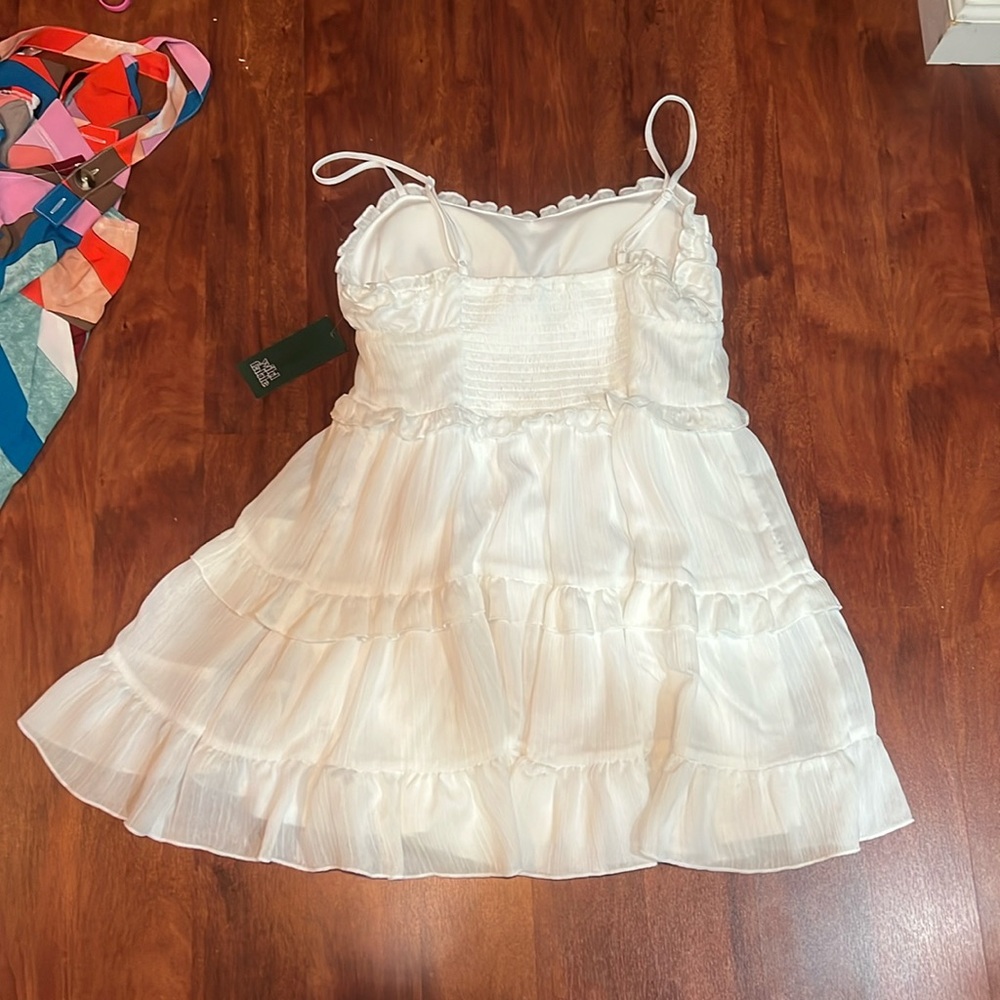 NWT size medium white target ruffle padded mini dress - Picture 2 of 8